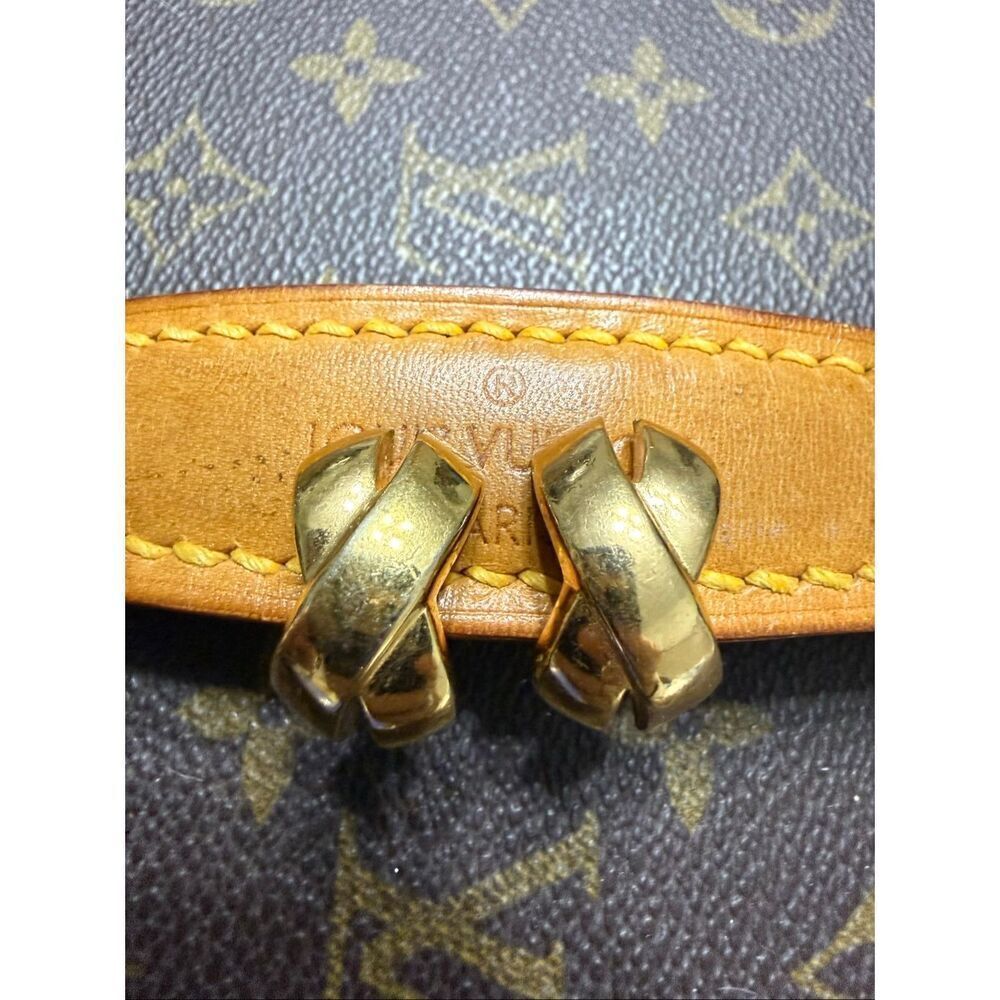 Christian Dior Gold tone X shaped Clip on Earrings